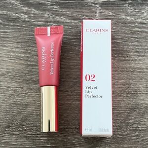 New Clarins Velvet Lip Perfector Cushion Lipstick 5ml